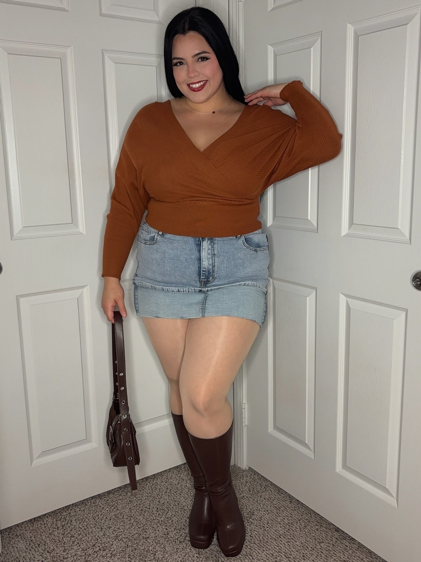 Sweater weather, but make it sexy🍂🍁

Follow me on my LTK and shop this look link in bio 🔗

 
#fyp #fypviralシ゚ #latina #reels #reelsviralvideo❤️❤️❤️❤️ #reelsfashion #grwmreels #CurvyAndConfident #PlusSizeBaddie  #bodyonfleek 
#curvyfashion #curvyfashion #curvygirl #pantyhose #fishnets #falloutfitideas #fallfashion #plussizefashion#holidaylooks #holidays #curvyfashion