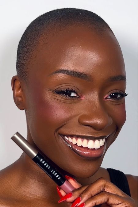 2 easy ways to do your eyeshadow using just one of the new Bobbi Brown Dual-Ended Long Wear Cream Shadow Sticks #BobbiBrownPartner #BobbiBrownCosmetics @bobbibrowncosmetics 

#LTKbeauty