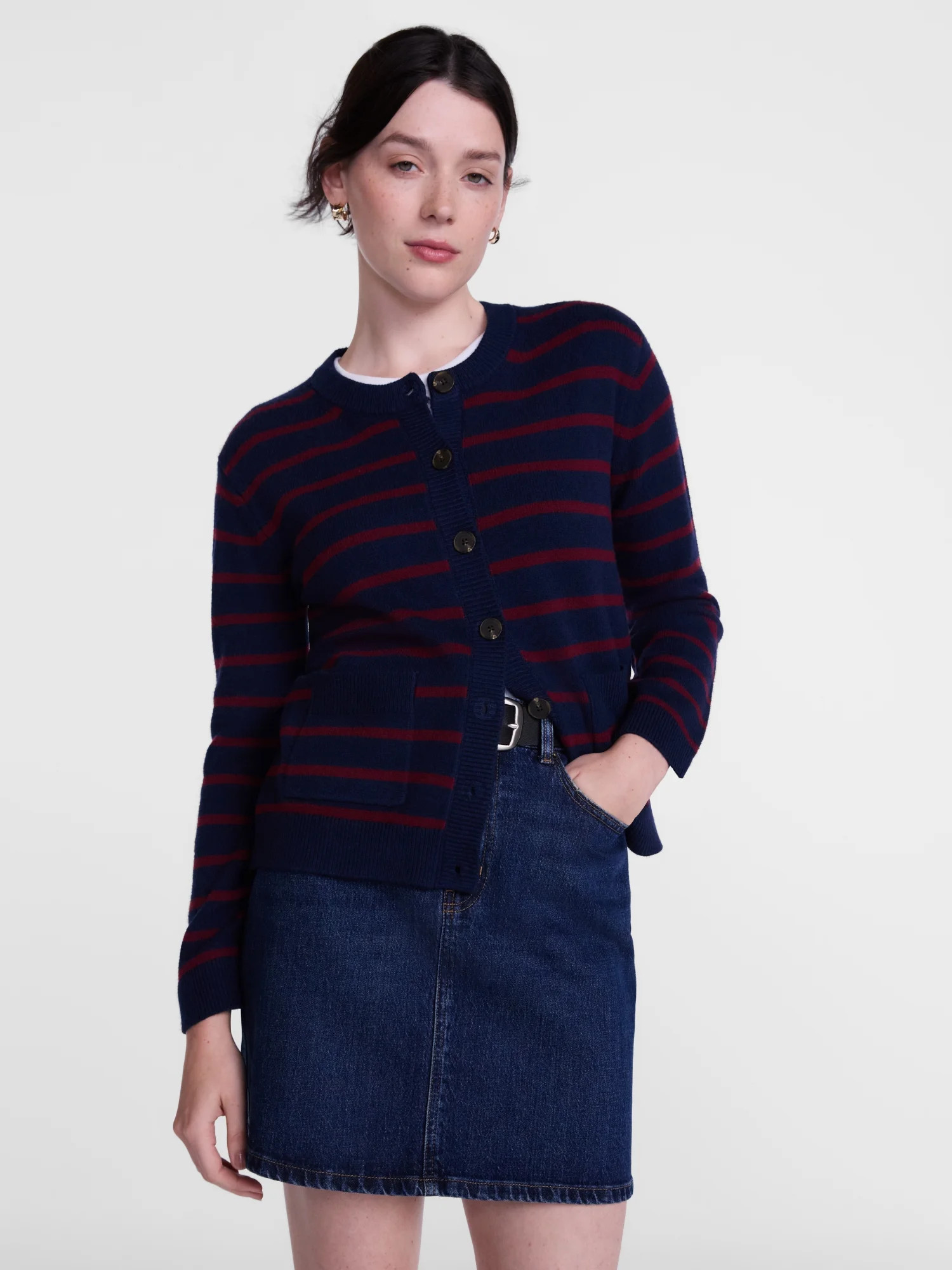 Scenario Women's Crewneck Cardigan with Patch Pockets, Lightweight, Sizes XS-XXXL | Walmart (US)