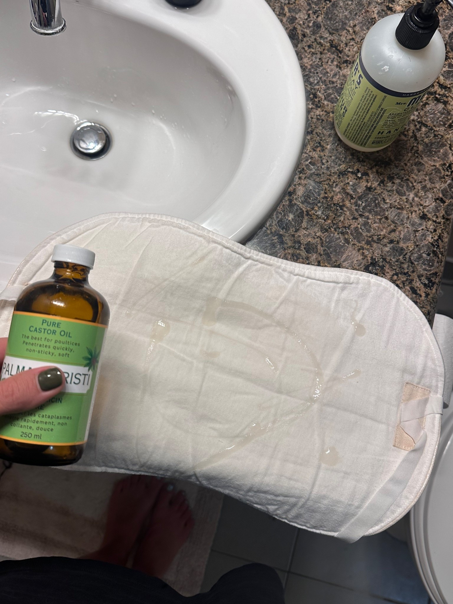 Castor oil pack 

#LTKFindsUnder50 #LTKBeauty #LTKActive