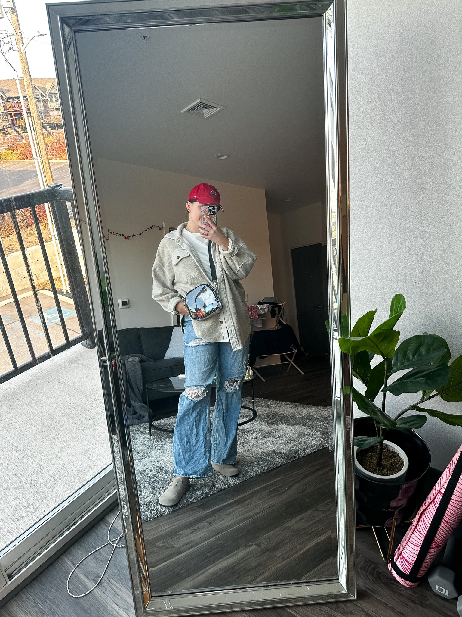 Super casual March madness outfit idea

I’m wearing a M tank and jacket with size 9 clogs

#LTKshoecrush #LTKunder100 #LTKSeasonal