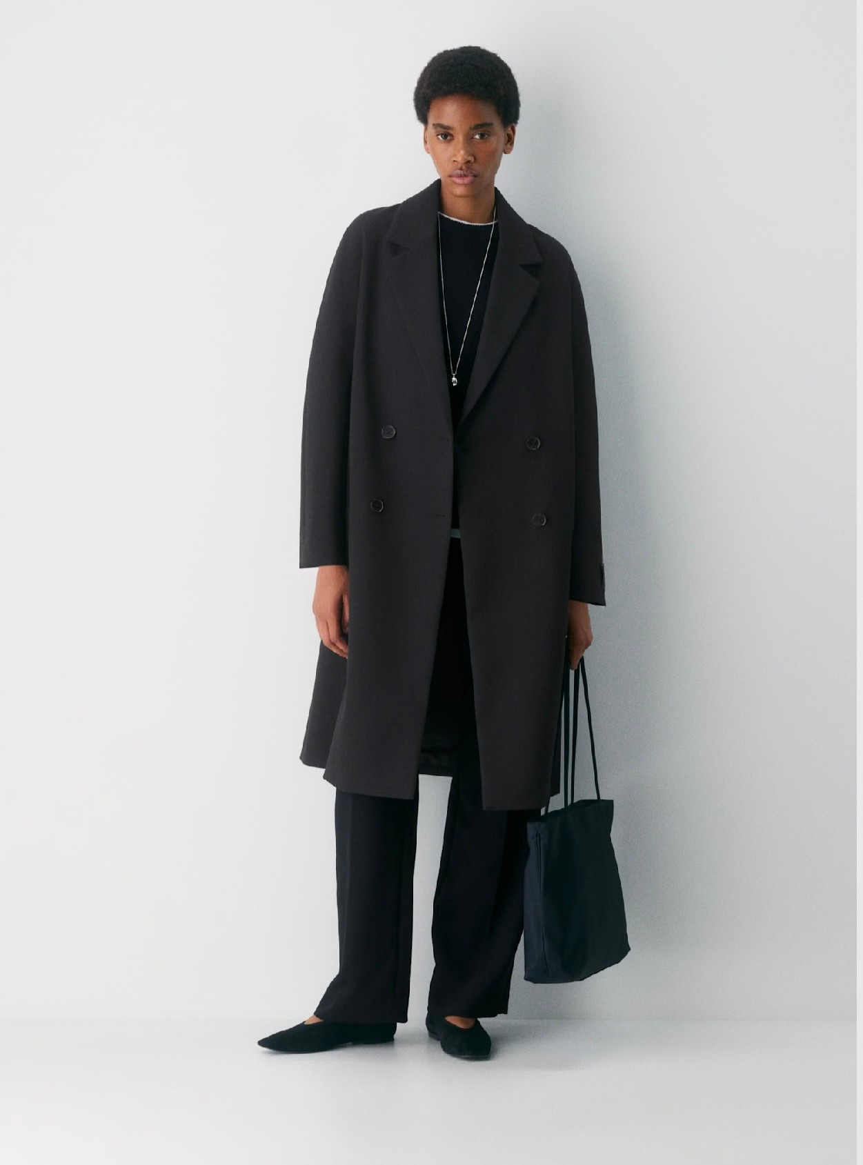 Aritzia slouch coat reessential

#LTKcanada #LTKpetite