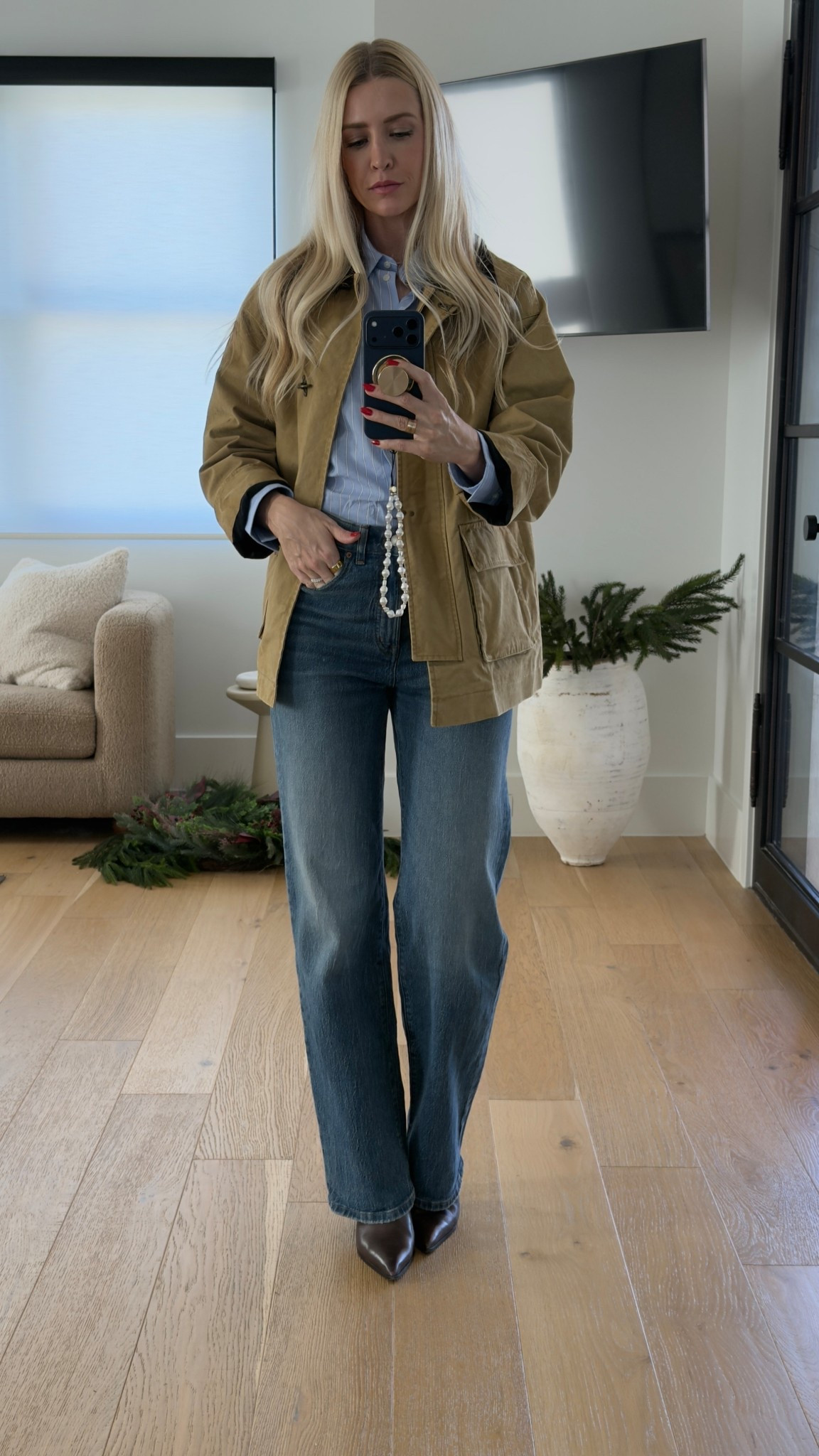 Add this barn coat to your Christmas list!

#LTKootd #LTKgrwm #LTKGiftGuide