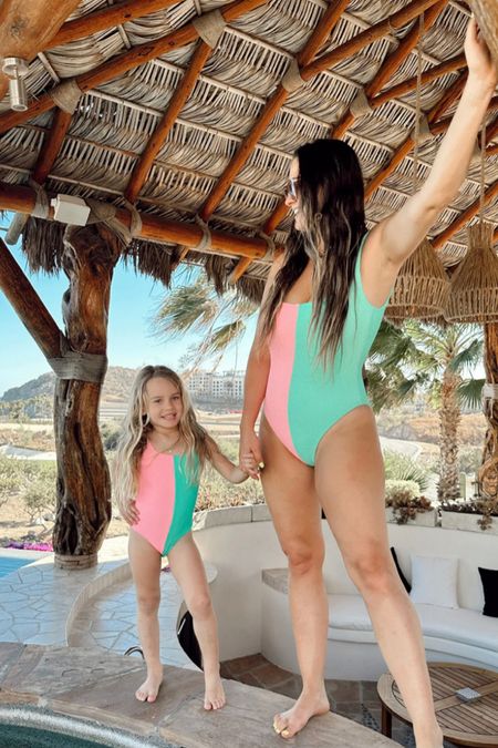 This one piece swimsuit is so cute!!

Light pink and teal swimsuit, mommy and me swimsuit, matching mommy and me one piece swimsuits 

#LTKFind #LTKswim #LTKU