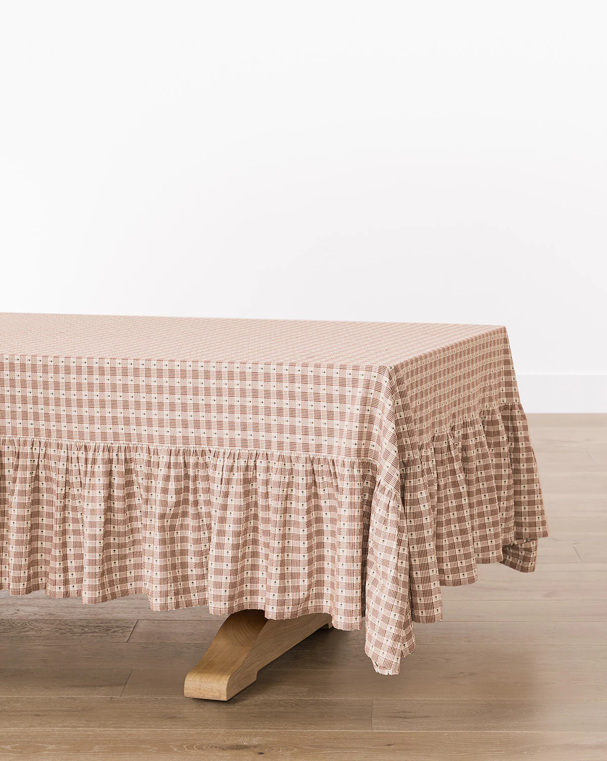 McGee & Co. x Loeffler Randall Gardenia Ruffle Border Tablecloth | McGee & Co. (US)