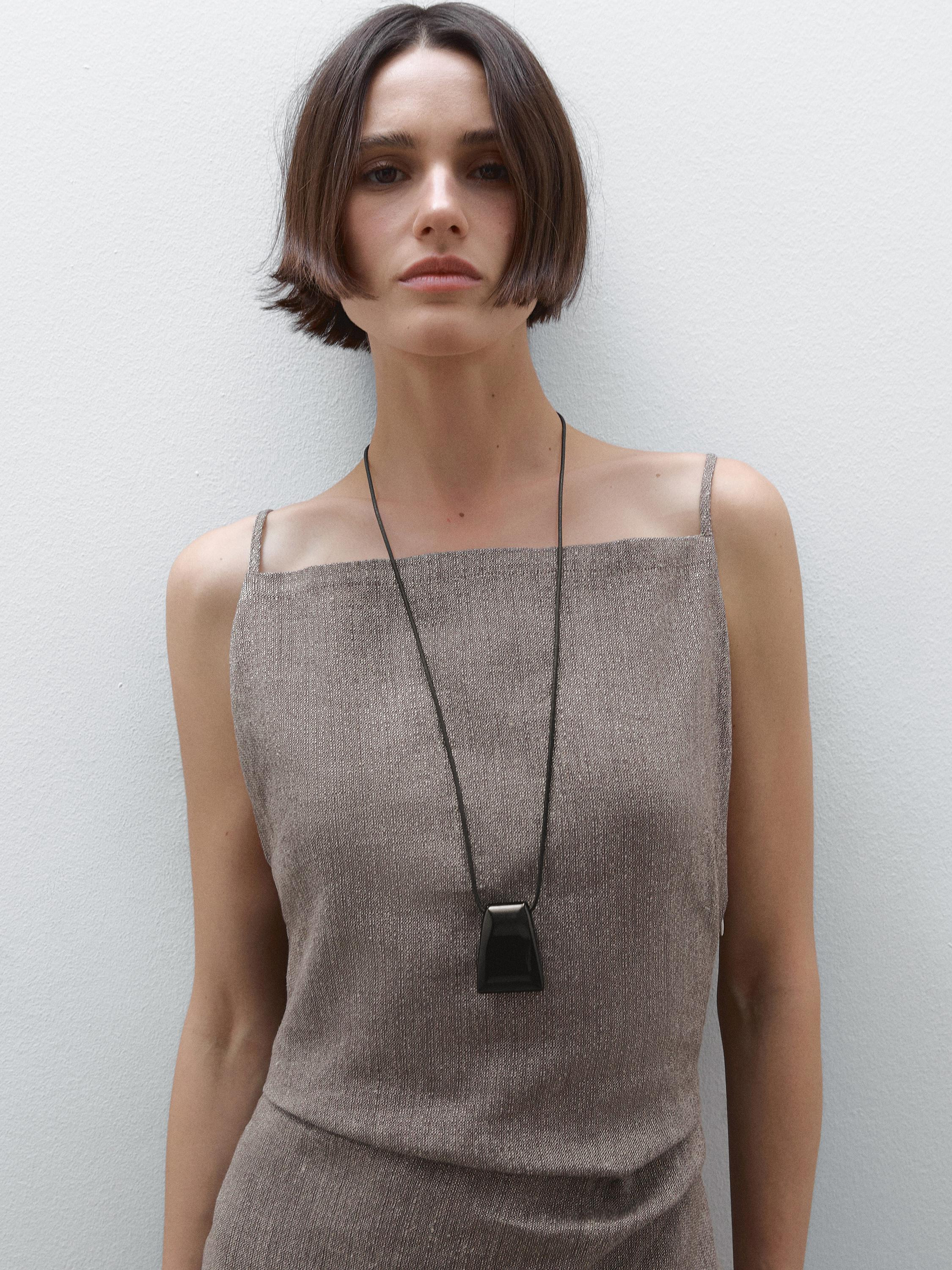 Halskette mit Kordel und Naturstein | Massimo Dutti DE