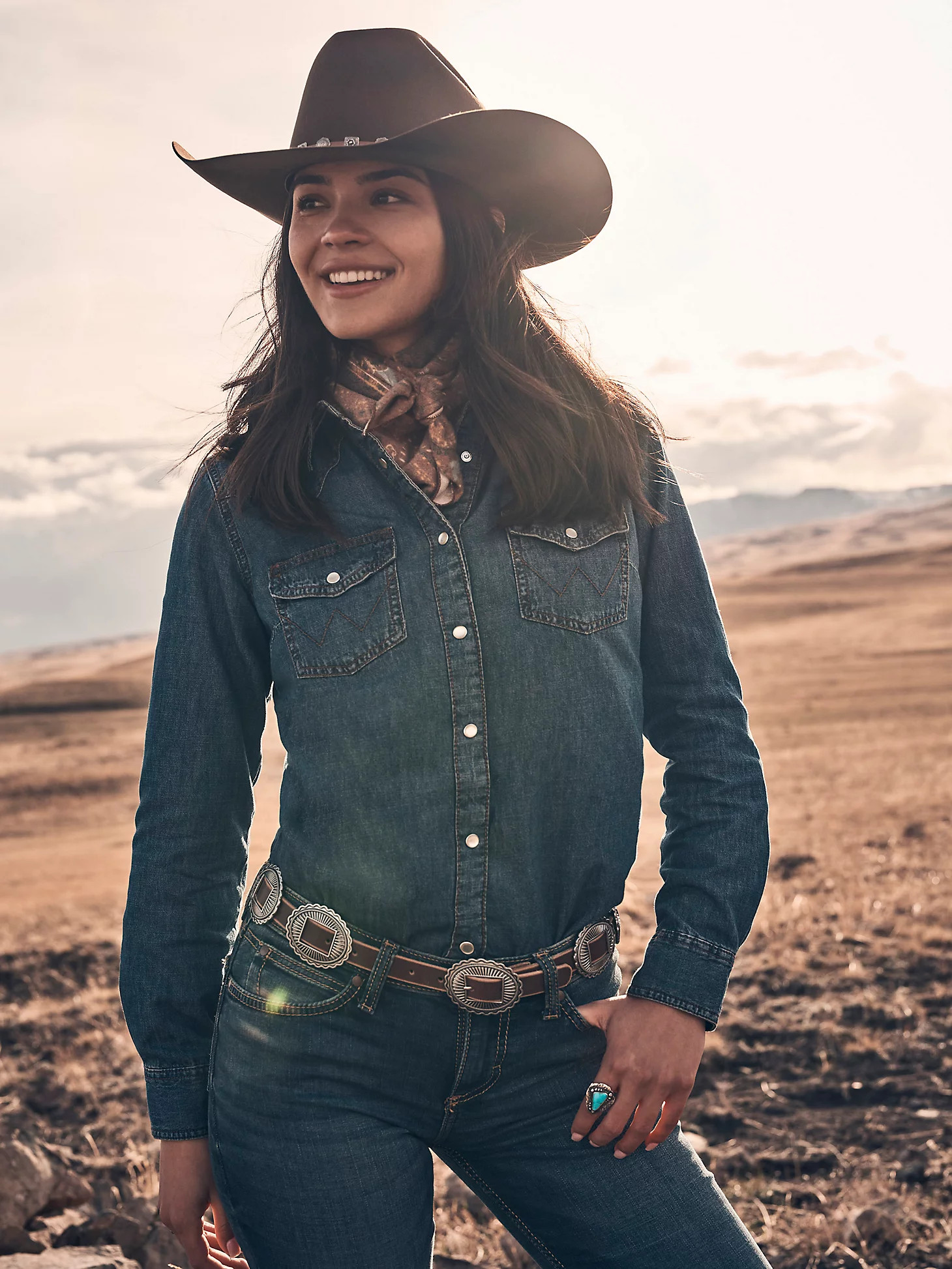 Women's Long Sleeve Western Snap Denim Shirt | Wrangler