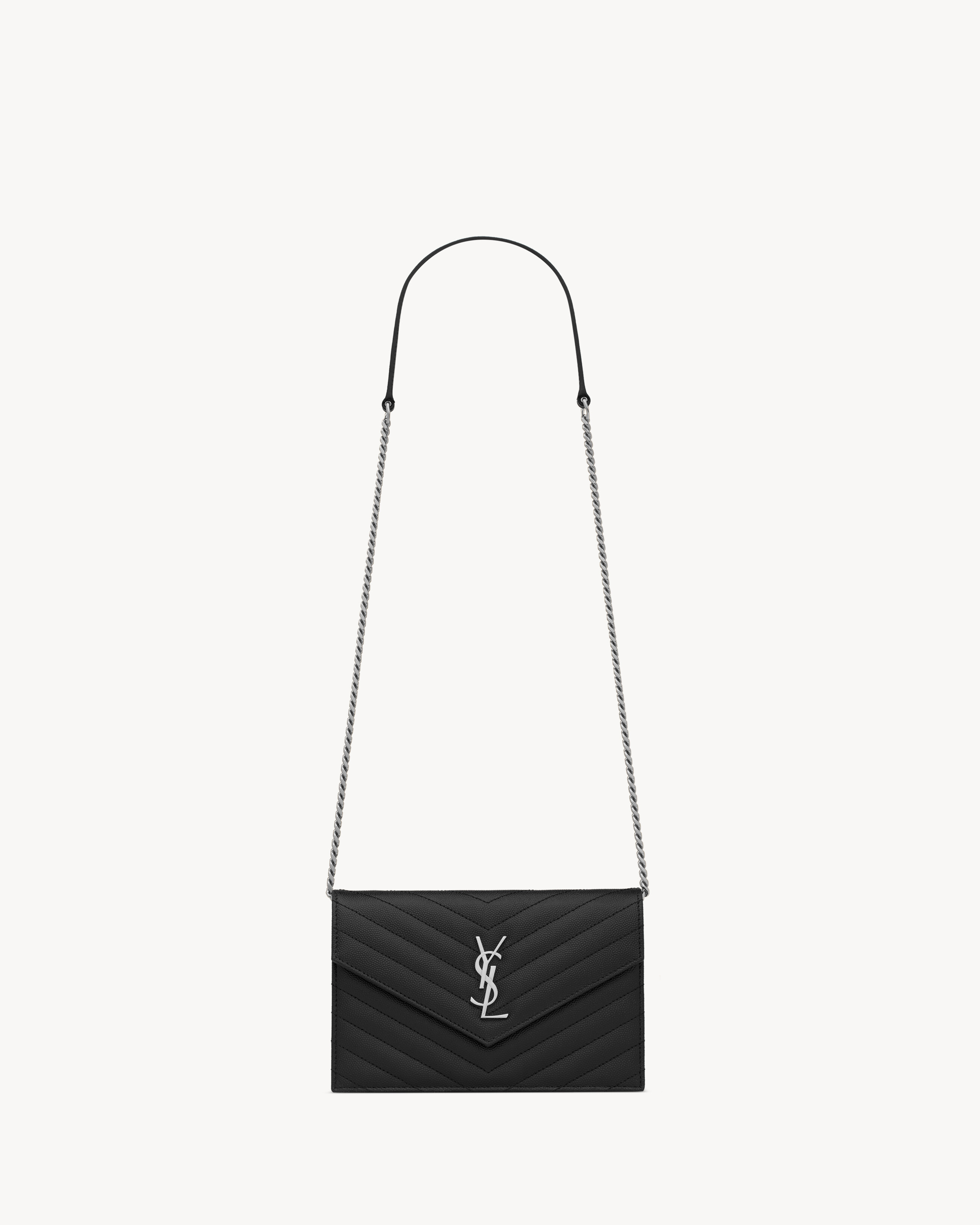 CASSANDRE ENVELOPE CHAIN WALLET IN GRAIN DE POUDRE LEATHER | Saint Laurent Inc. (Global)