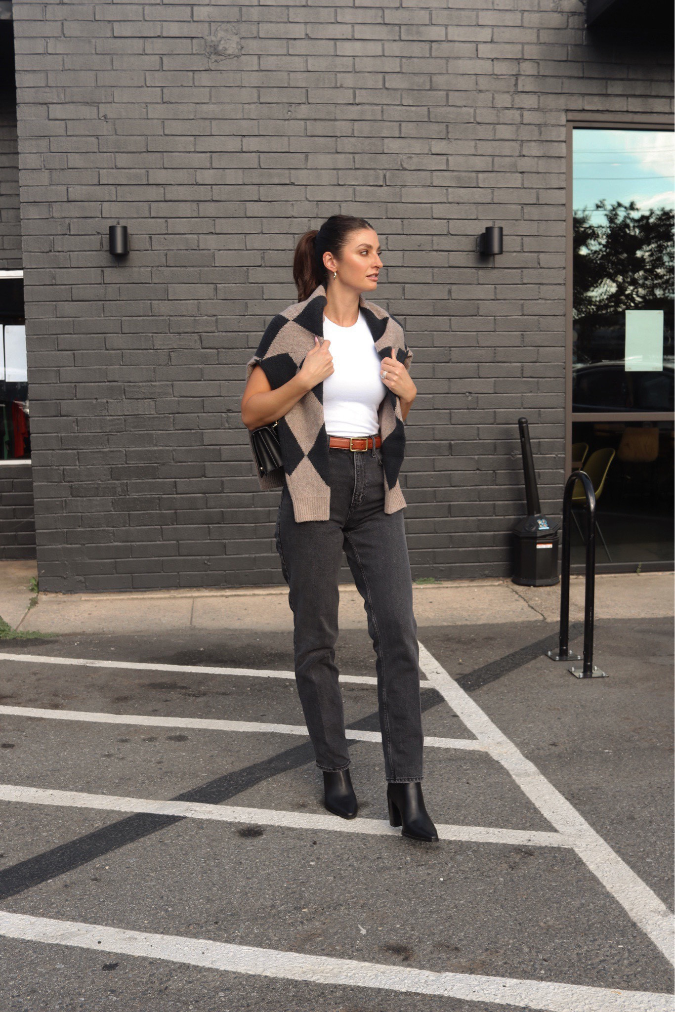 outfit inspiration / fluffy oversized cardigan

#LTKSeasonal #LTKstyletip #LTKshoecrush