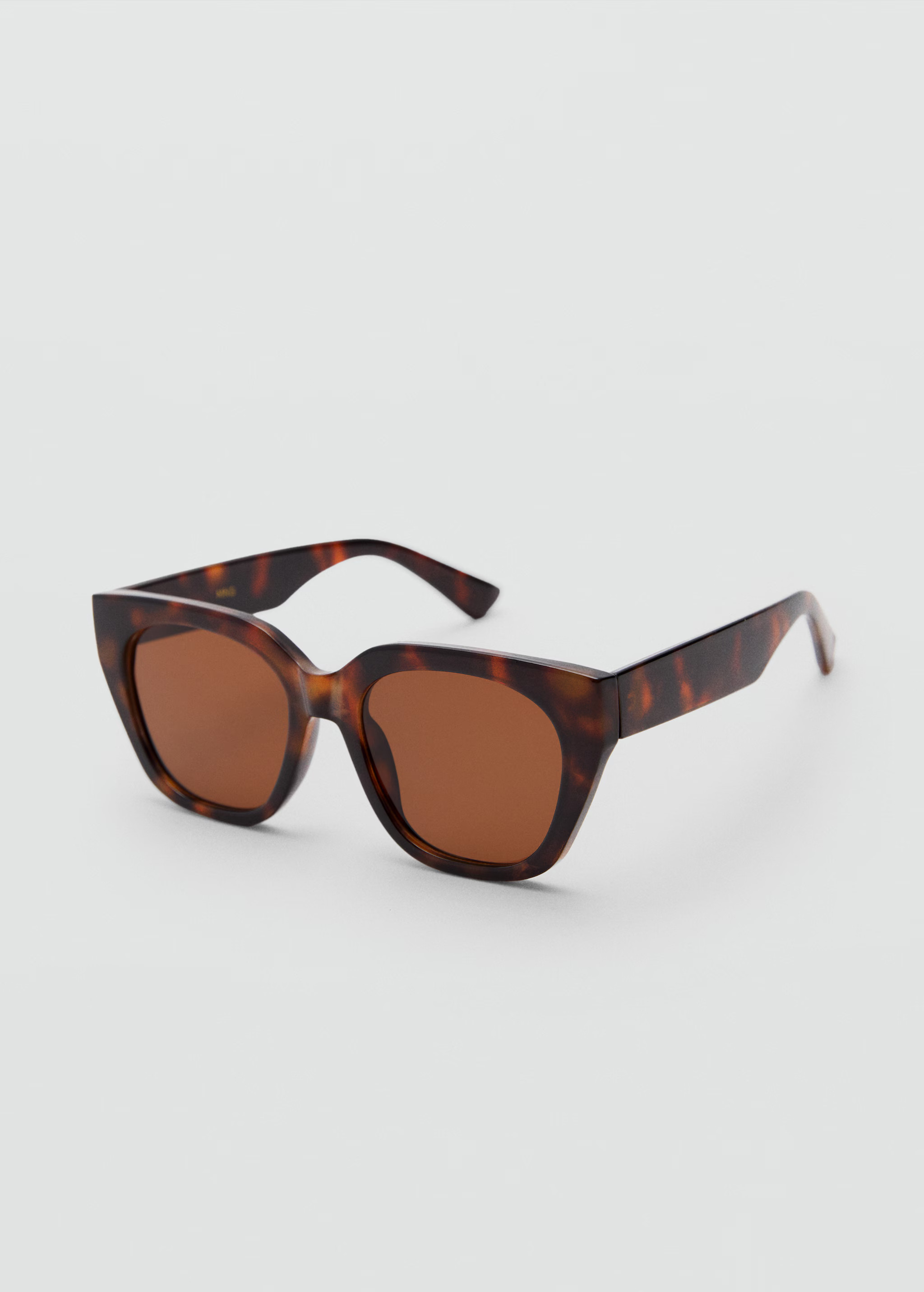 Squared frame sunglasses - Woman | MANGO United Kingdom | MANGO (UK)