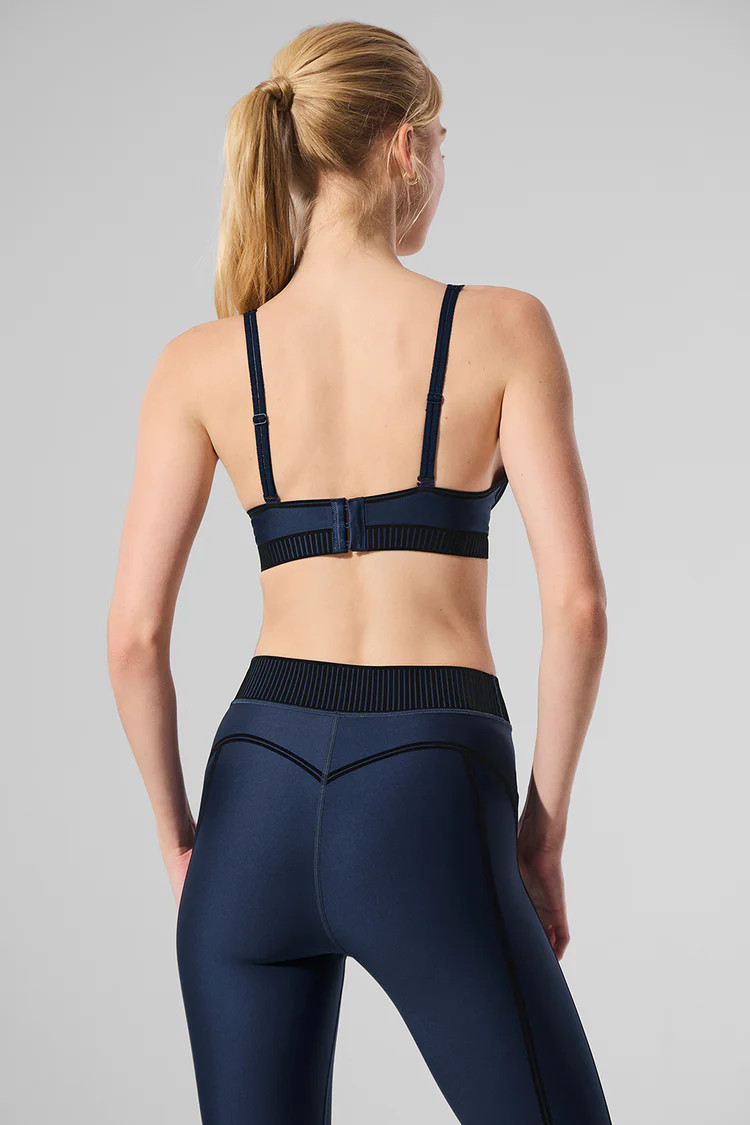 Airlift Line Up Bra - Navy | Alo Yoga (US)