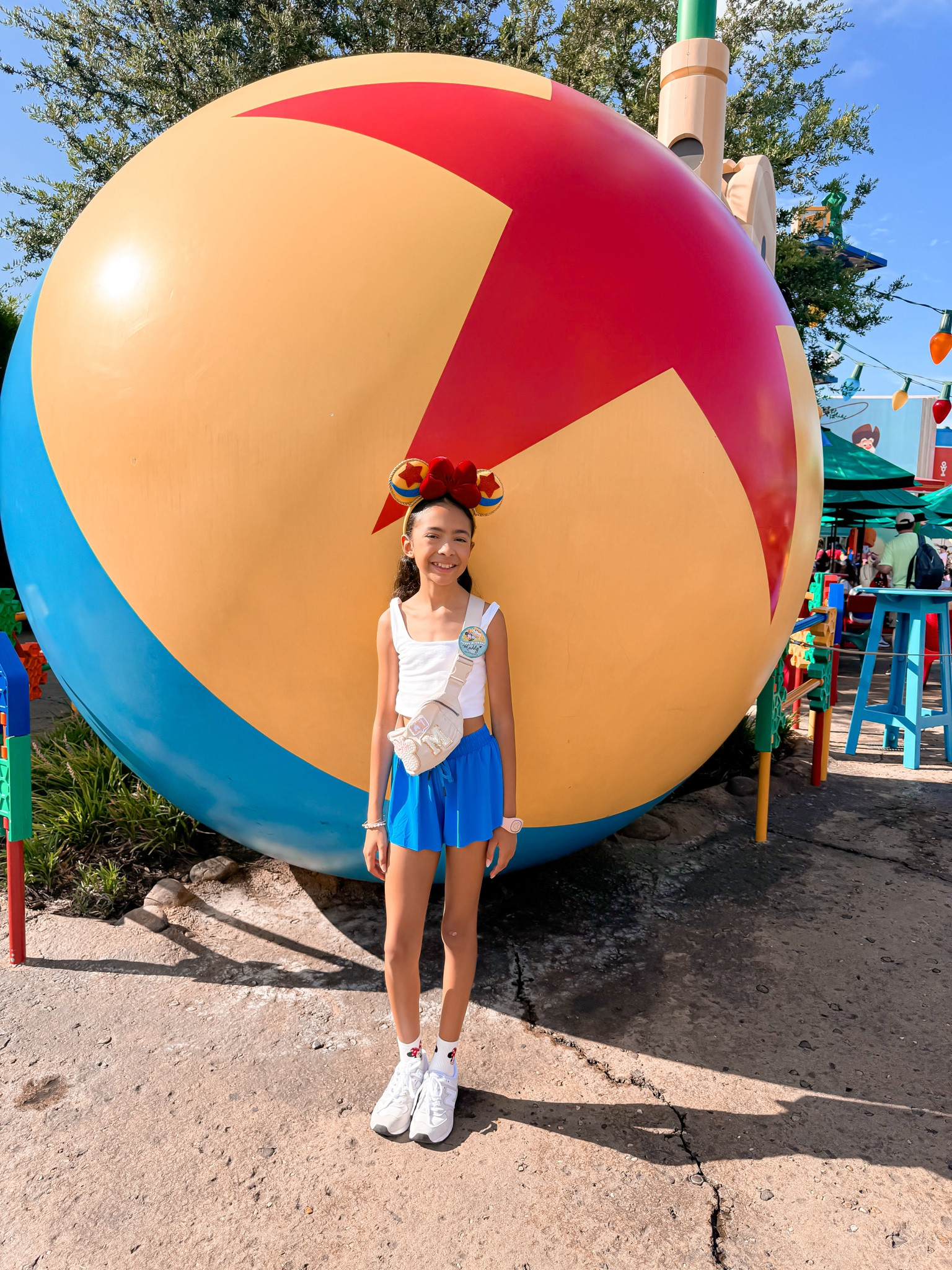 Hollywood Studios Disney Outfit 💫 #hollywoodstudios #disneyoutfit #kidsoutfit #disneyparks

#LTKStyleTip #LTKFindsUnder50 #LTKKids