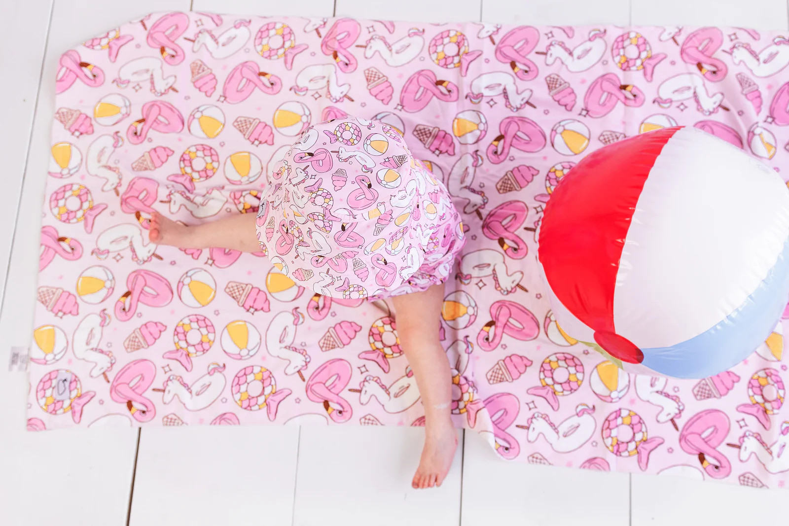 EXCLUSIVE GIRLS JUST WANNA HAVE SUN DREAM TOWEL | Dream Big Little Co.