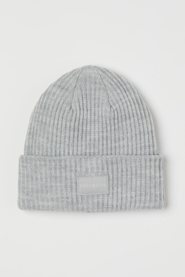 Knitted hat | H&M (UK, MY, IN, SG, PH, TW, HK)