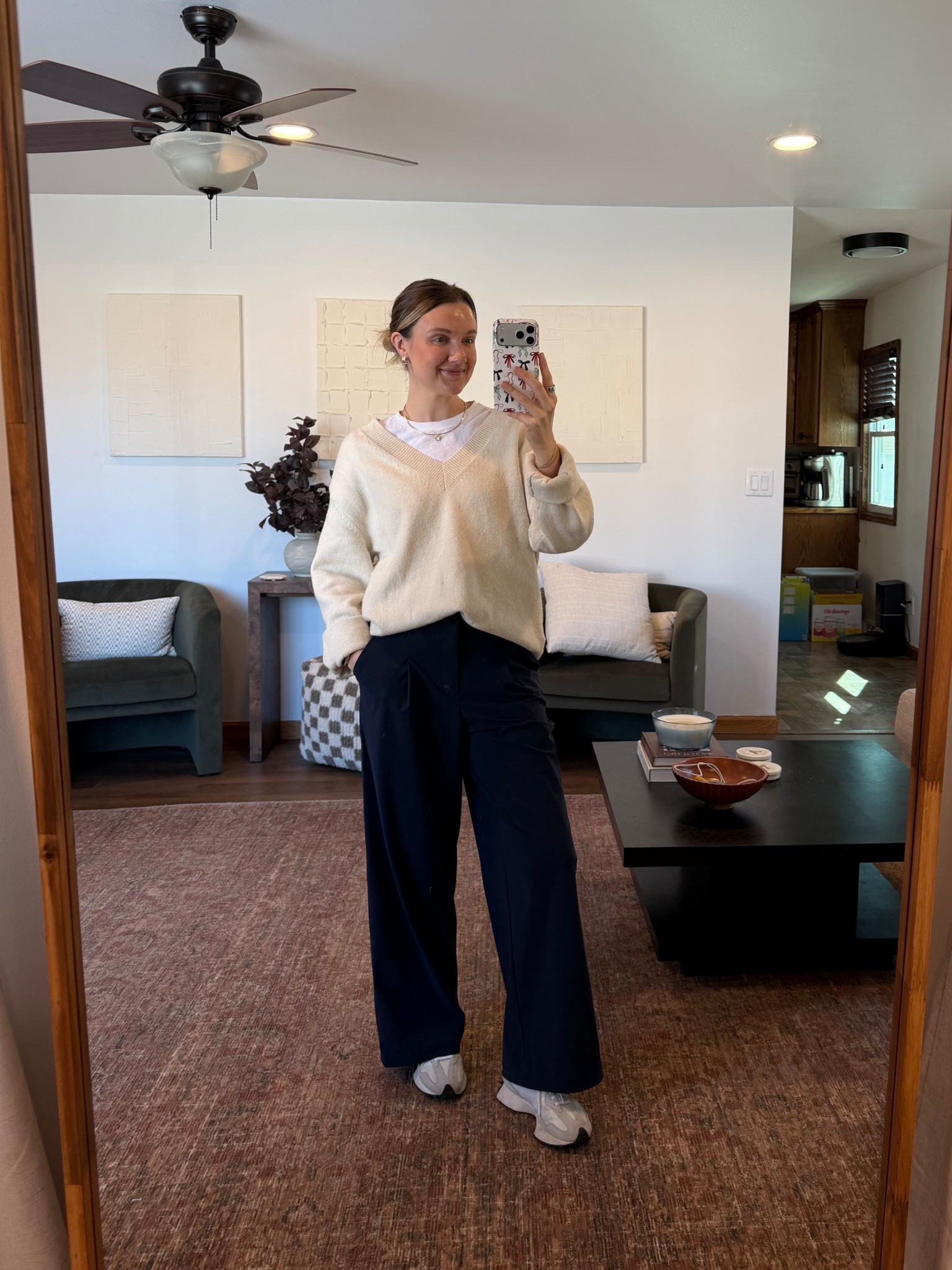 Business casual work style! Purchased these trousers from athleta and they’re amazing!!! Highly highly recommend. Took a size 2 for a little baggier but could have sized down for a tighter fit around the waist. Size small in the v neck, definitely very oversized

Sporty style, v neck sweater, white t shirt, gold jewelry, gorjana jewelry, new balance sneakers, Navy blue trousers

#LTKWorkwear #LTKootd