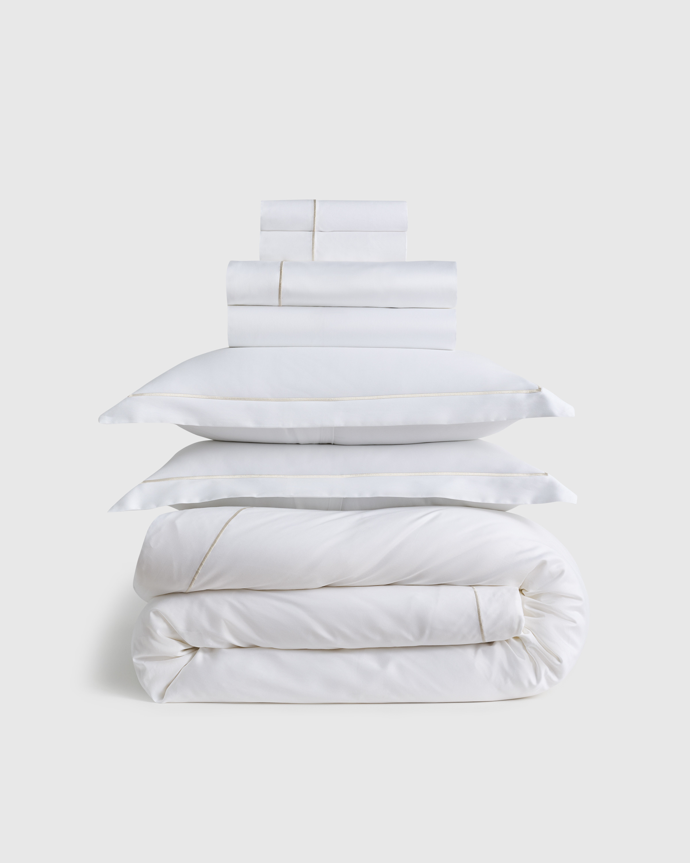 Quince | Signature Giza Cotton Sateen Deluxe Bedding Bundle in White/Sand, Size Full | Quince
