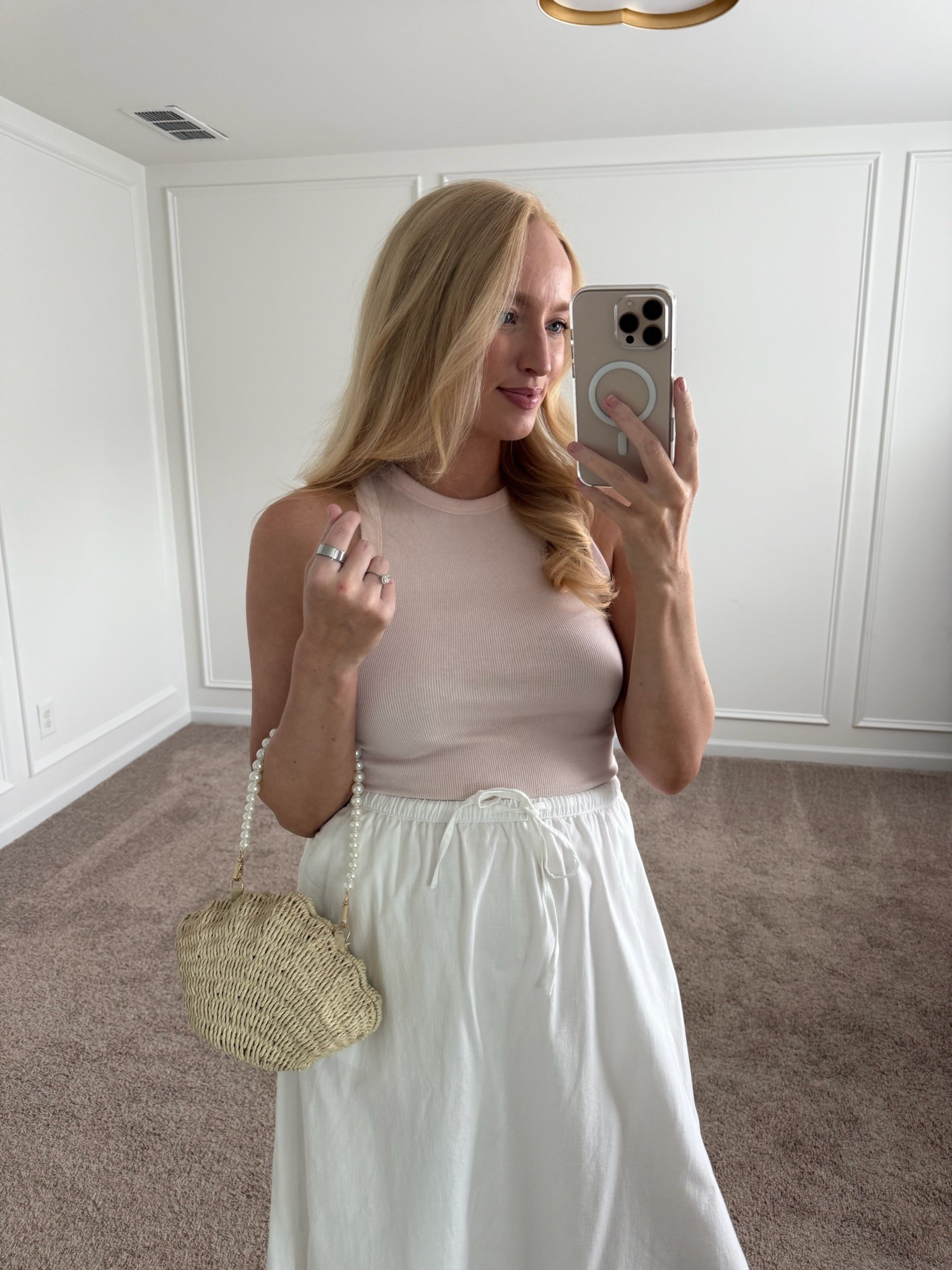 The most comfortable tank from Target! Comes in multiple colors and it’s under $10! Summer tanks // summer outfits // daytime outfits // brunch outfits // summer purses // summer bags // vacation outfits // Target finds 

#LTKSummerEdit #LTKFindsUnder50 #LTKSeasonal