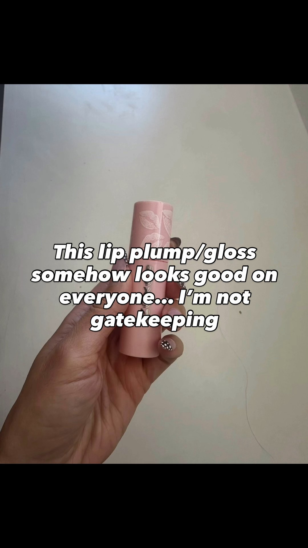 One of my favs! Would make the best stocking stuffer 

#LTKGiftGuide #LTKHoliday #LTKBeauty