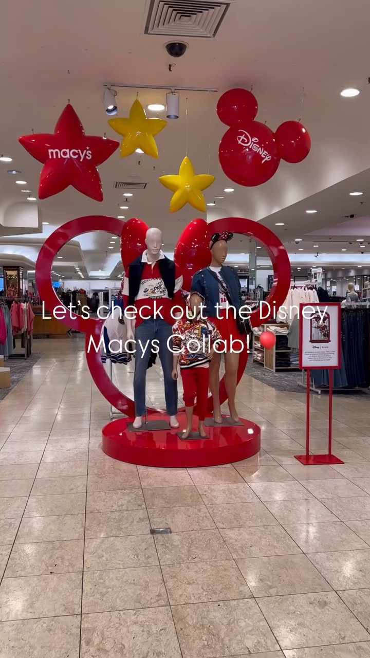 This is the cutest collection I’ve seen in a while, I’ve been such a fan of the Macy’s Thanksgiving Parade and I can’t wait to see the new Minnie float! 

✨Link in bio to shop 🛍️

#disney #disneyland #disneymerch #disneyfinds #macysparade #disneystyle #stoneyclover #funko #baublebar #disneyatmacys #disneyblogger