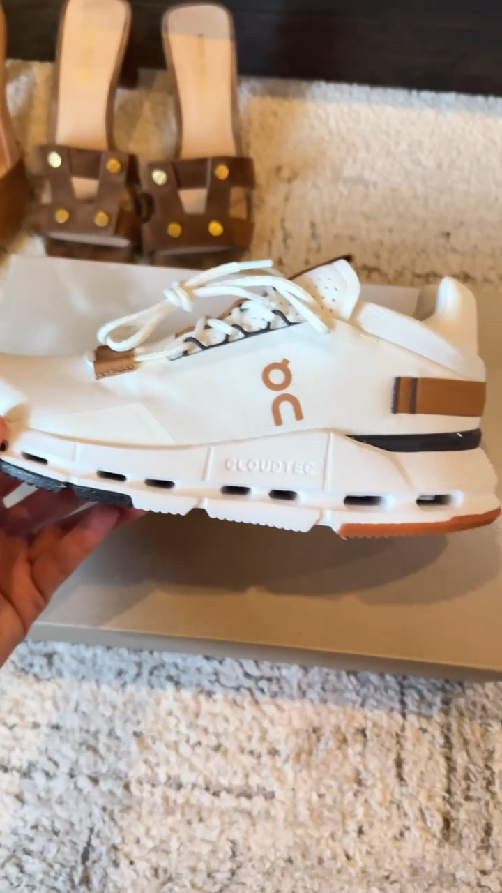 ON Running
Sneakers 

#LTKfitnessgoals #LTKSeasonal #LTKActive