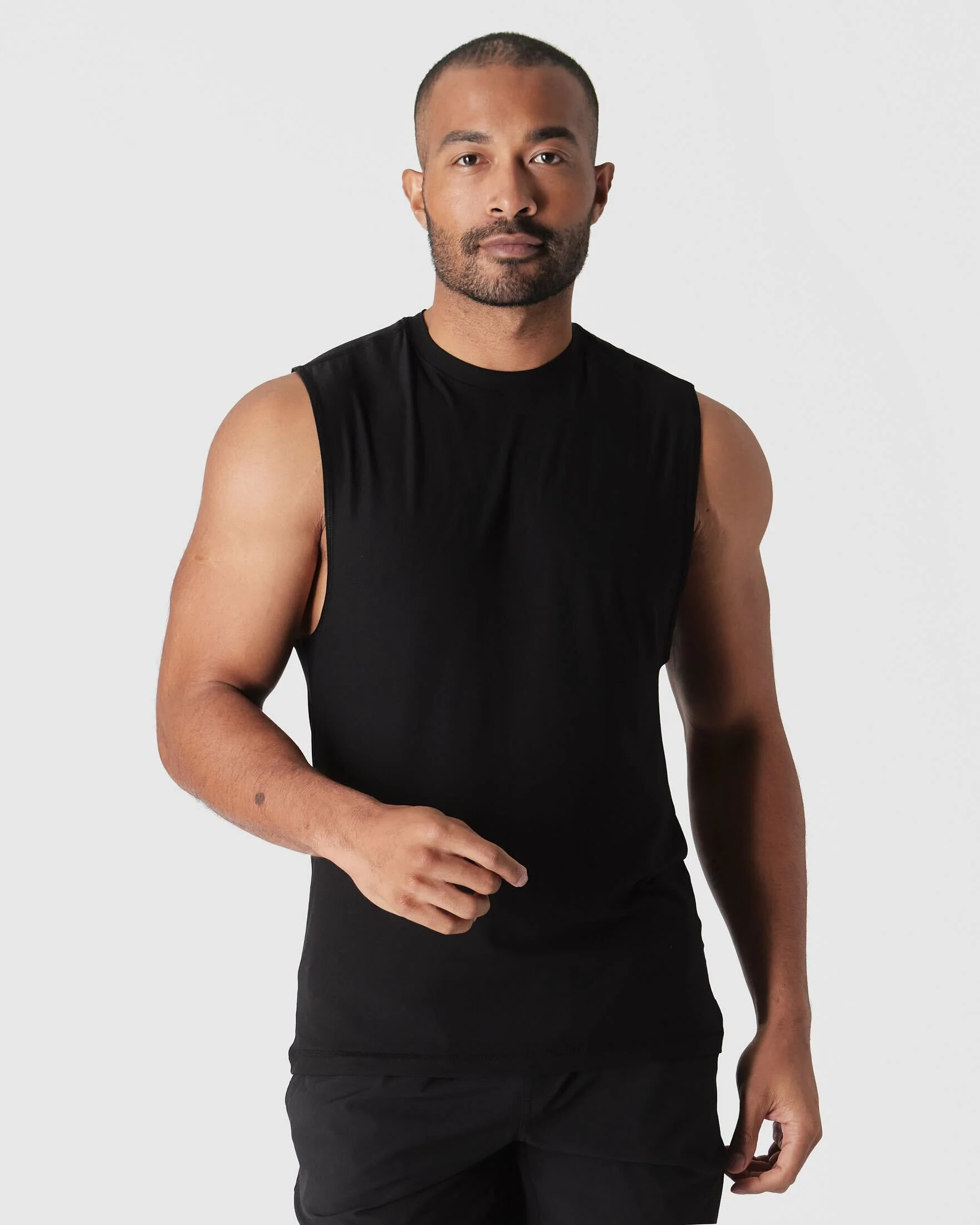 Black Sleeveless Active Muscle Tee | True Classic