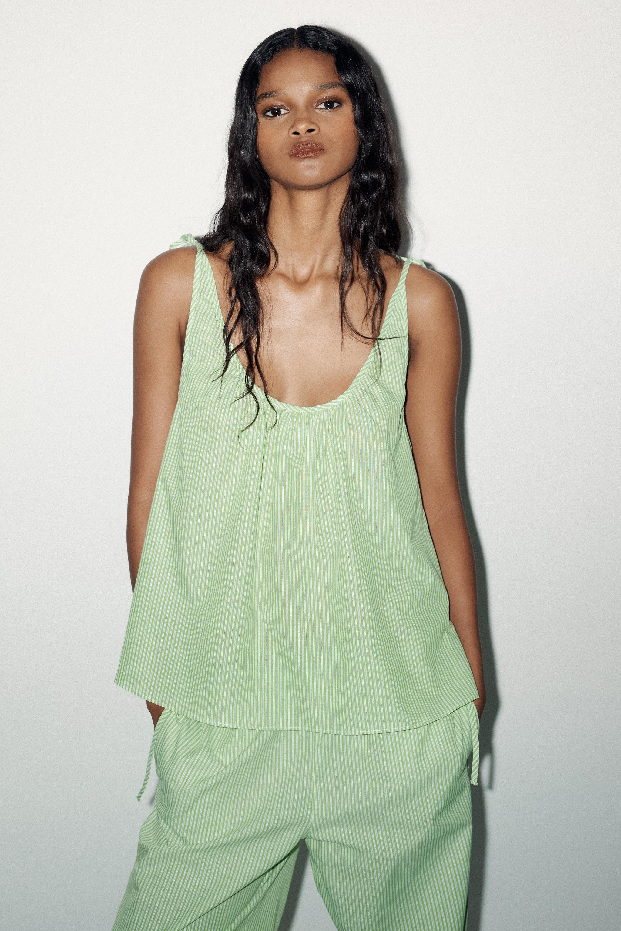 STRIPED STRAPPY TOP | Zara US