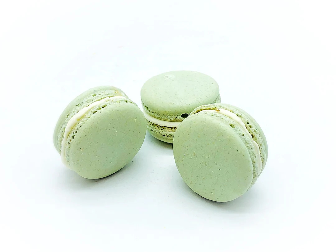 6 Pack light green macarons | apple white chocolate buttercream macaron. | Etsy (US)