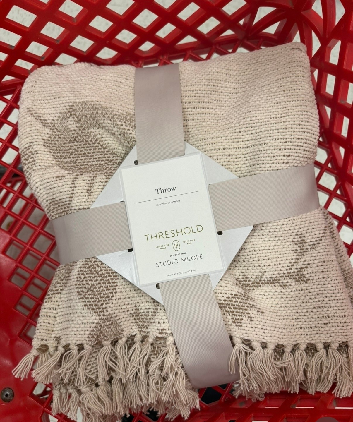 Must-have blanket from the spring collection 🤎
Going to use this year-round — such a good neutral

See it + more of my top picks from the latest drop!

#LTKActive #LTKdayinmylife