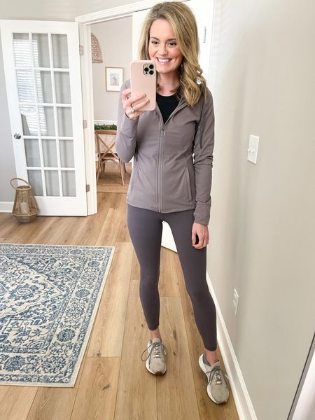 Shared on the blog this week my 15th edition of "7 Outfits for Your Week Ahead". This hooded jacket and leggings make an easy outfit for any day of the week. 

#LTKfamily #LTKU #LTKunder50