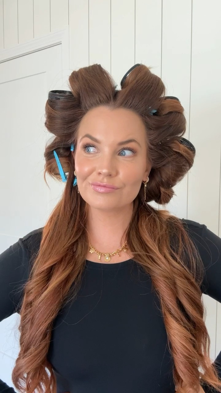 Hair roller tutorial!! Not a pro, but this is what works for me!!! 

I’m using a 1.25” curling iron for this, but typically like a 1.5” 