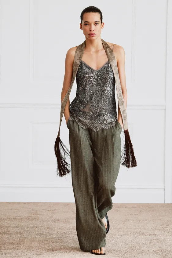 TOP À BRETELLES ET PAILLETTES ZW COLLECTION | Zara FR