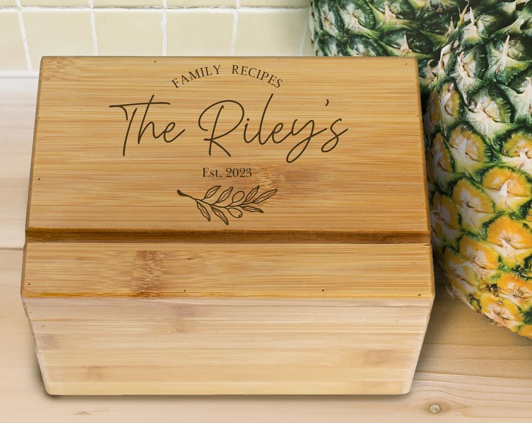 Personalized Recipe Box, Family Wood Recipe Box, Wedding Gift, Gift for newlywed, Custom Wooden R... | Etsy (US)