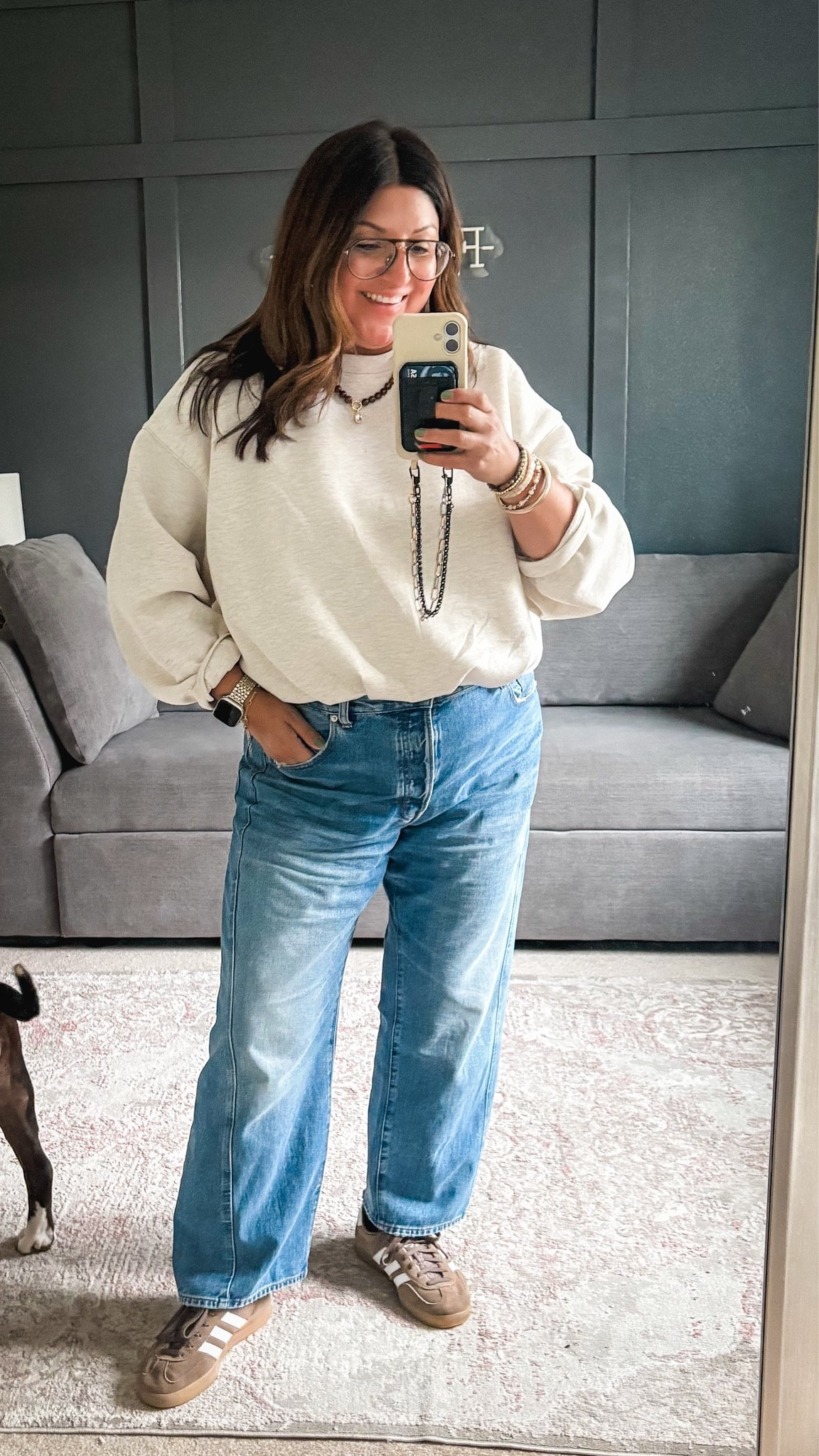 Today’s easy ootd:
Old Navy bubble sweatshirt - XL Madewell pieces barrel jeans - 32
Adidas
@Madewell @onequince @adidas @Noonday Collection

#LTKOver40 #LTKMidsize #LTKSaleAlert