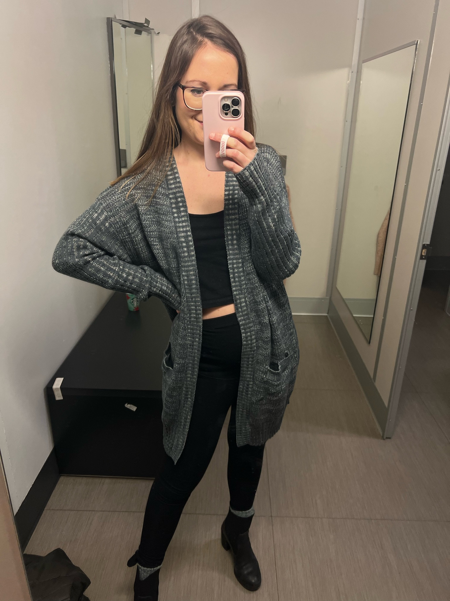 An amazing staple for your closet! Slate blue woven with white. Wear into spring! $35

Sizing: s


#LTKstyletip #LTKFind #LTKunder50