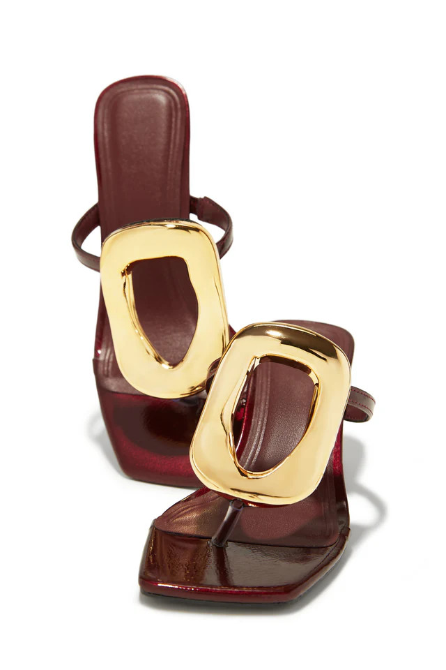 Miss Lola | Aelin Cherry Thong Strap Mid Heel Mules | MISS LOLA