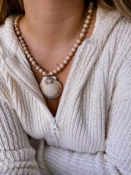 The cutest shell necklace for everyday or dress up with a summer dress✨ Made with handpicked Montauk scallop shells🐚🐚

#summertrends #jewelry #necklace #shellnecklace #vacation #summer #summertrends #gift #giftidea


#LTKSeasonal #LTKFindsUnder100 #LTKGiftGuide