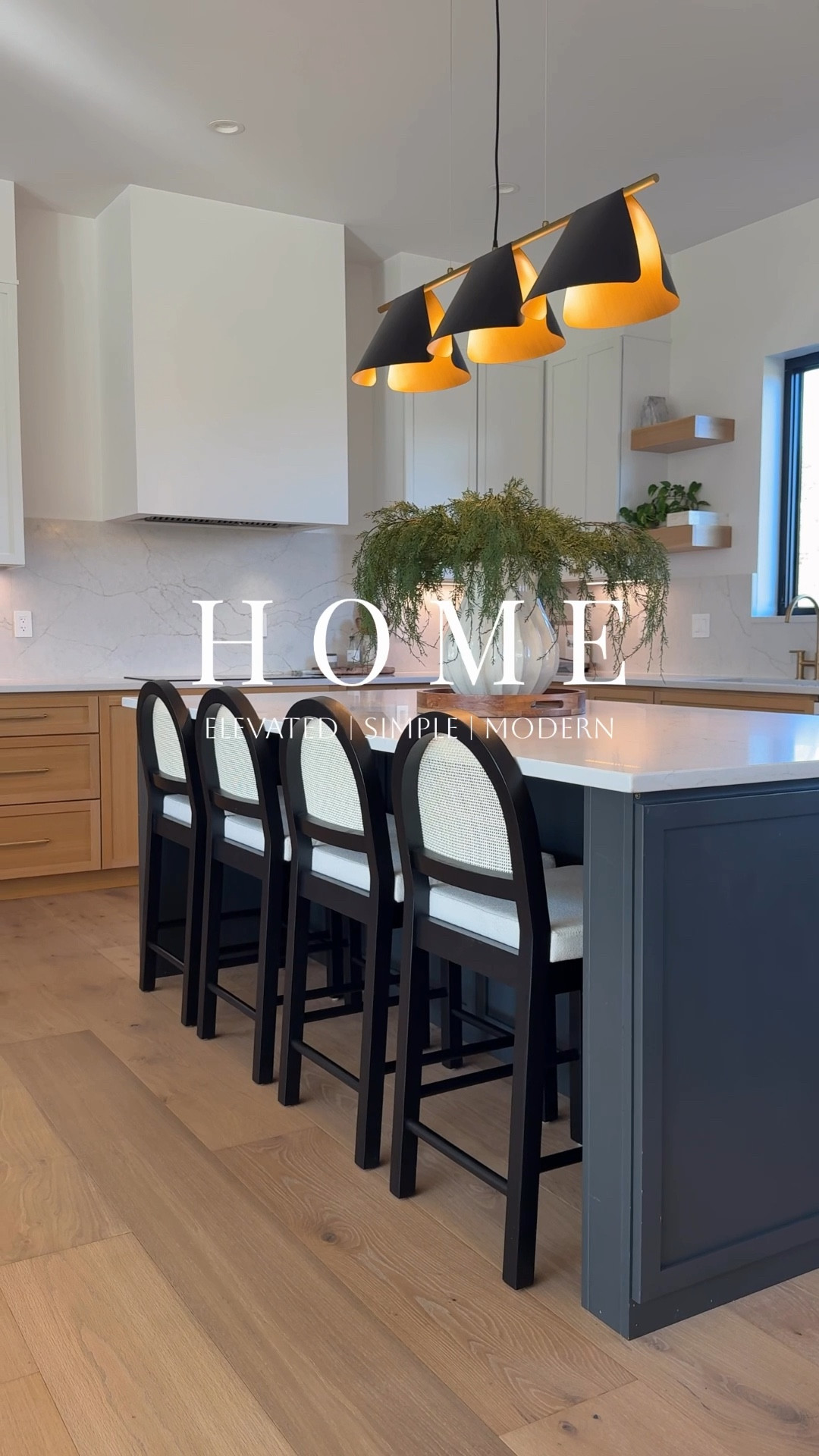 Elevated simplicity. ✨
 
entryway, bedroom, bathroom, kitchen, rug, mirror, lighting, planter, patio, modern, home decor

#LTKHome