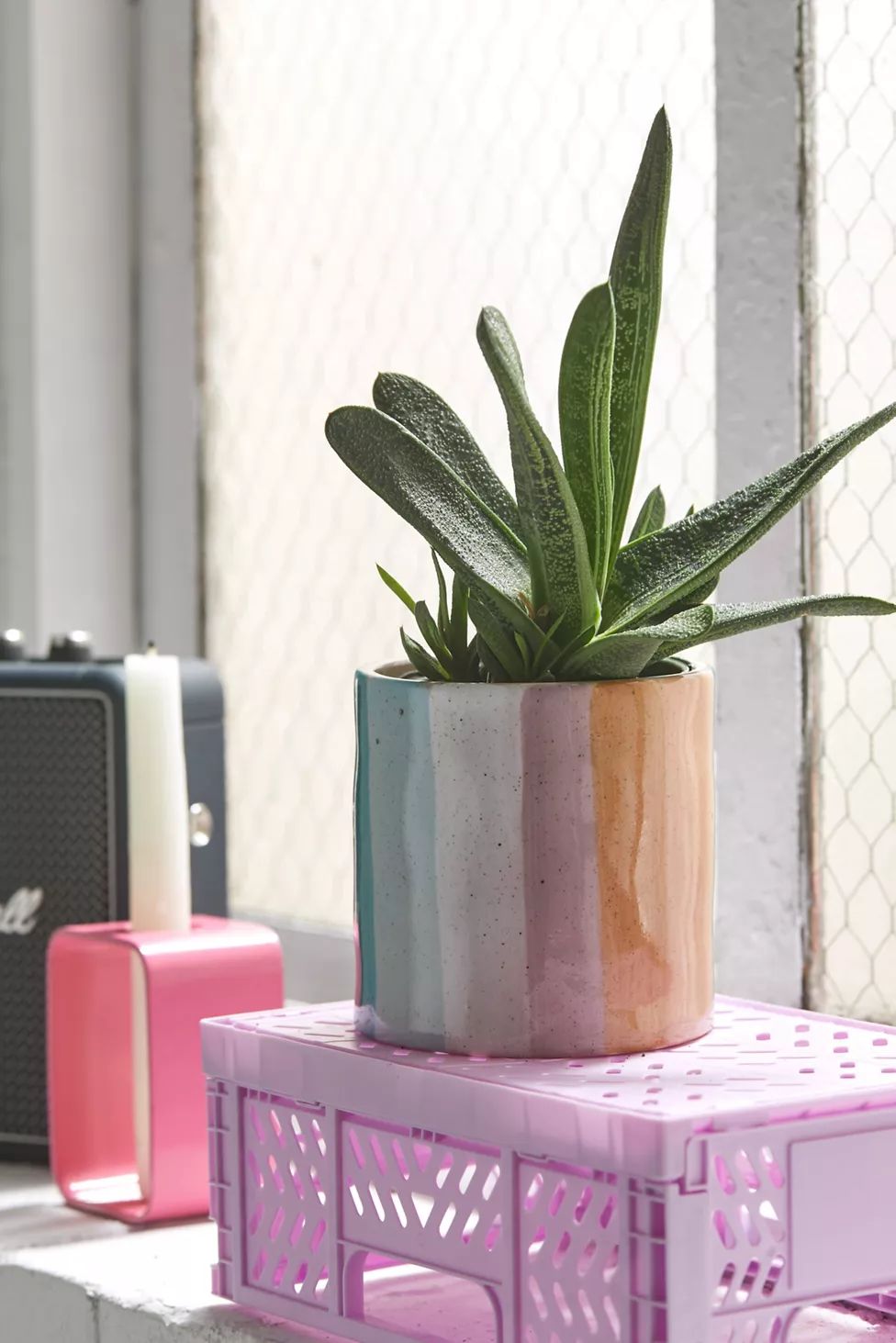 Elia Planter | Urban Outfitters (US and RoW)