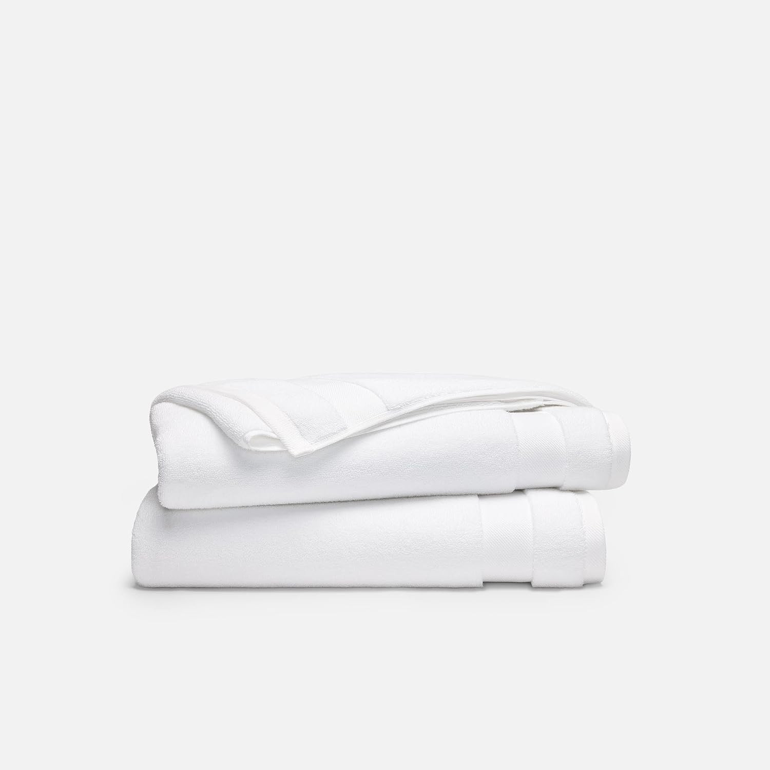 Brooklinen Super-Plush 100% Turkish Cotton Bath Towels - Set of 2-770 GSM, Highly Absorbent, Machine Washable, Perfect Bath Towel Set for Home & Bathroom (30" x 58", Solid White) | Amazon (US)