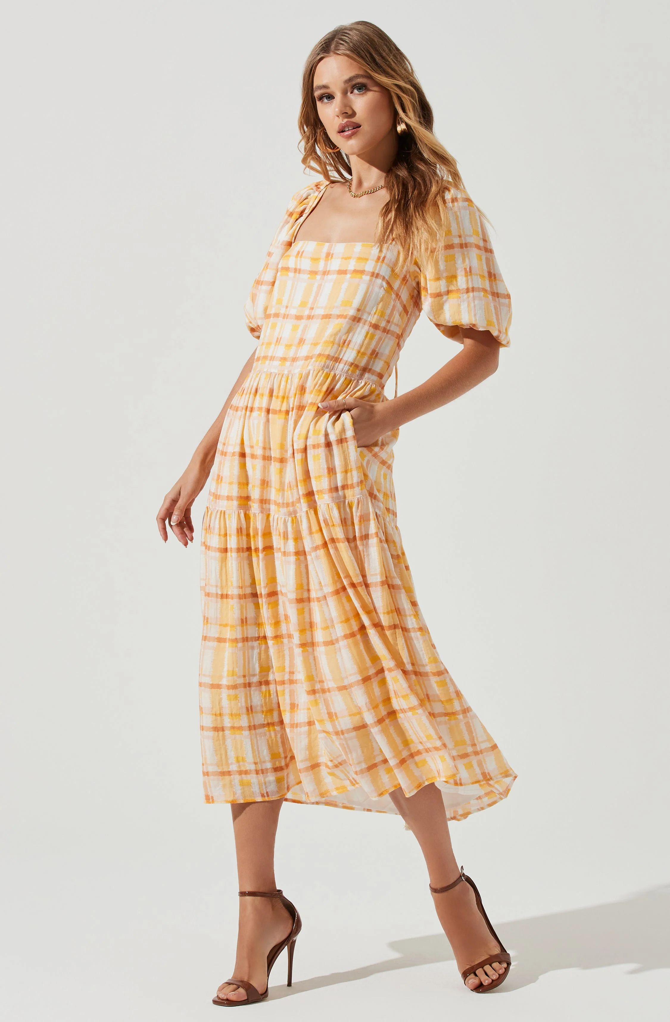 Ilana Plaid Puff Sleeve Tiered Midi Dress | ASTR The Label (US)