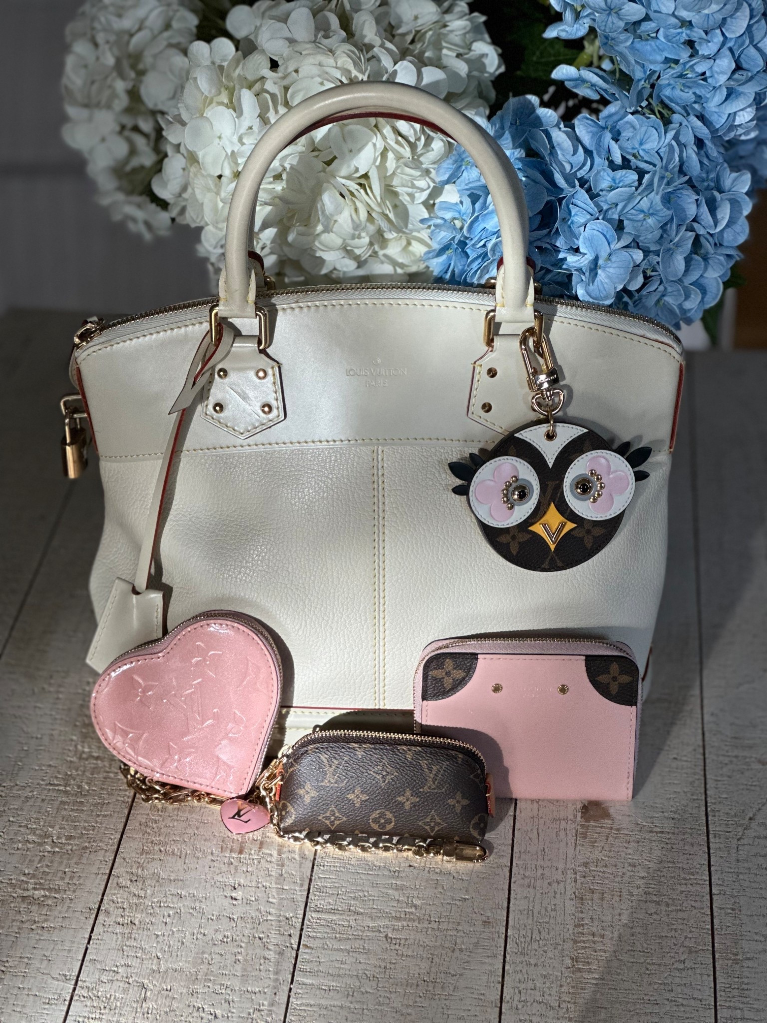 Some quiet luxury today with the LV Suhali Lockit BB, owl bag charm, Vernis zippy coin and heart coin purses and lipstick case. 

#LTKItBag #LTKPetite #LTKOver40