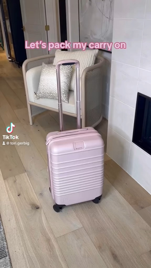 Pack with me!!