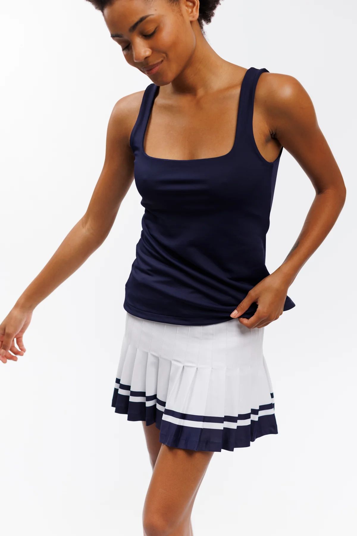 The Gwen Skort - White with Navy | Smith and Quinn