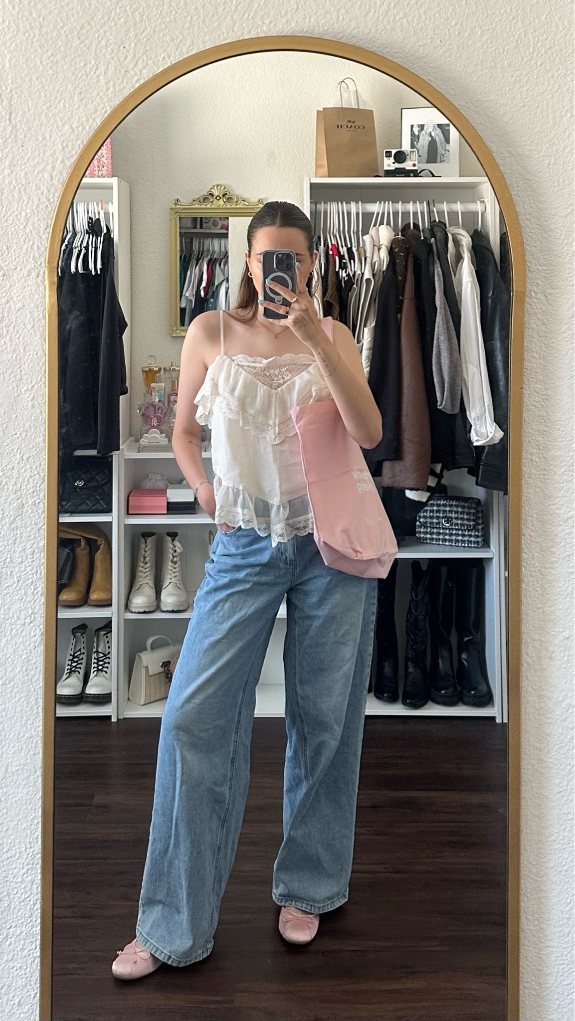 ootd 🩰🩷

#LTKdayinmylife #LTKootd