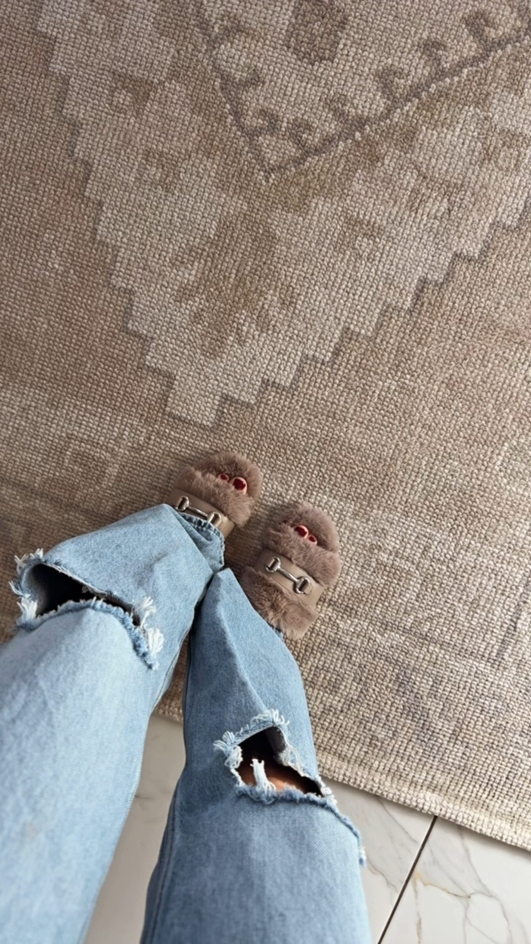 So in love with these faux fur horsebit slippers. I’m between a 7.5 and an 8 and wear the 8 in the color neutral. Also available in black. 

Gription is a made up word my family uses 🫶🏼