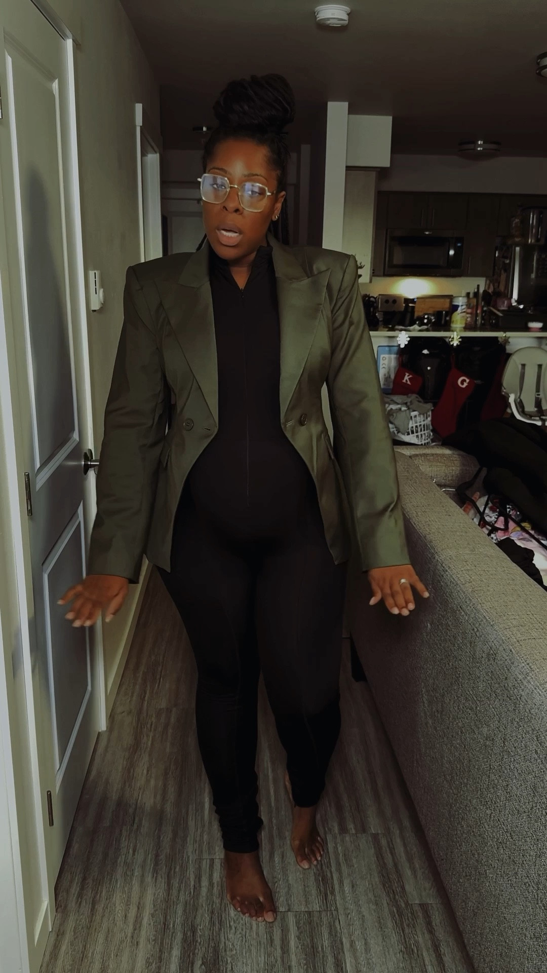 This blazer is one of those “okay… this changes everything” pieces ✨

I’m trying on this olive and black hourglass blazer, and I’m officially obsessed. The cut alone does the heavy lifting—snatched through the waist, structured in the shoulders, and tailored in a way that instantly elevates whatever you’re wearing underneath. It’s polished without feeling stiff, and that’s not easy to find.

For fit reference: I’m 6 ft tall with a 40” bust, 38” waist, and 53” hips, and I’m wearing a size XL. The proportions are spot on—no pulling, no awkward bunching, and it actually gives shape instead of hiding it. The quality really shows in the details: clean lines, intentional tailoring, and that luxe feel that makes it look way more expensive than it is 🤍

What I love most is how versatile it is. You can throw it on with denim and a tee for errands or meetings, or style it over trousers, a dress, or even a matching set for a more elevated, put-together look. Very capsule wardrobe, everyday chic, effortlessly polished energy.

If you’ve been looking for a blazer that works for real life and makes you feel confident the second you put it on—this is one to keep on your radar 🖤

make sure to save this so you don’t lose it when you’re ready to shop 🔖

#LTKPlusSize #LTKTall #LTKMidsize