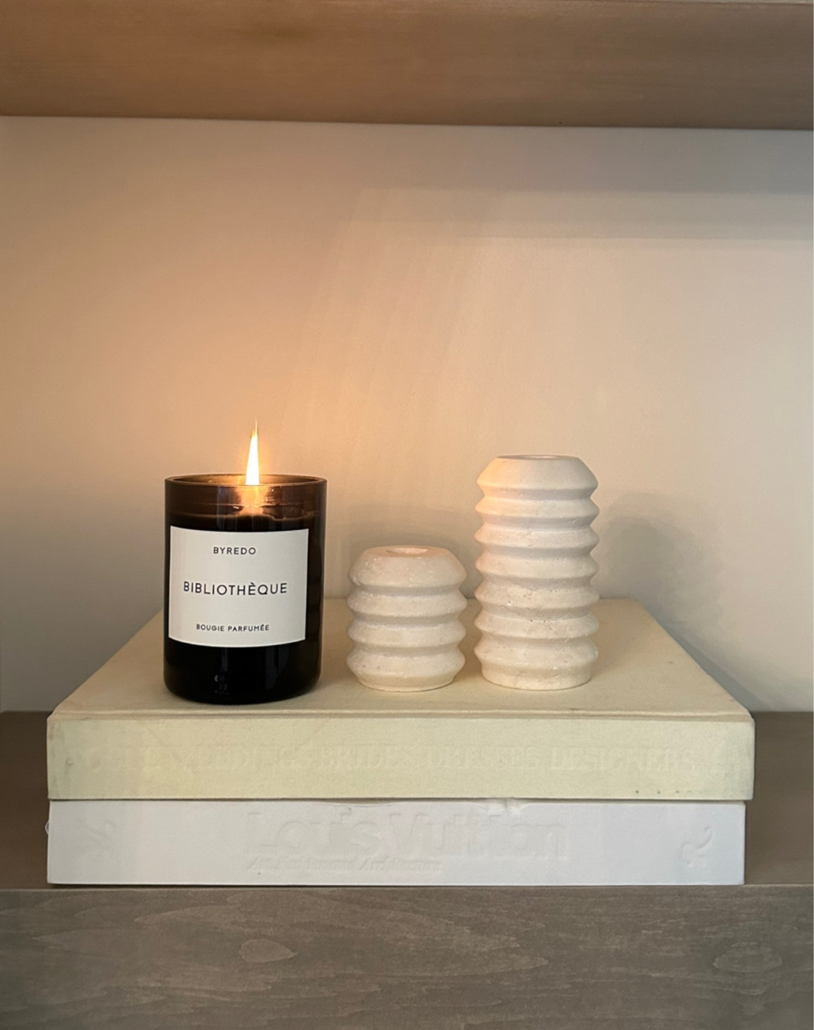 Byredo candle bibliotheque candle 