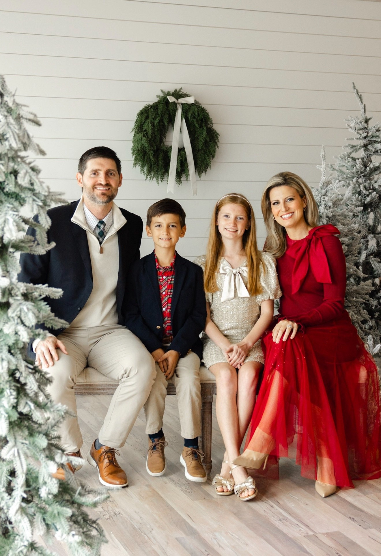 Holiday outfits we’re loving this year. ✨ Cozy, classic, and perfect for Christmas concerts, church, and family photos. ❤️🎄


#LTKHoliday #LTKSeasonalStyle #LTKKids #LTKFamily #HolidayOutfits #LTKFinds

#LTKmomlife #LTKHoliday #LTKKids