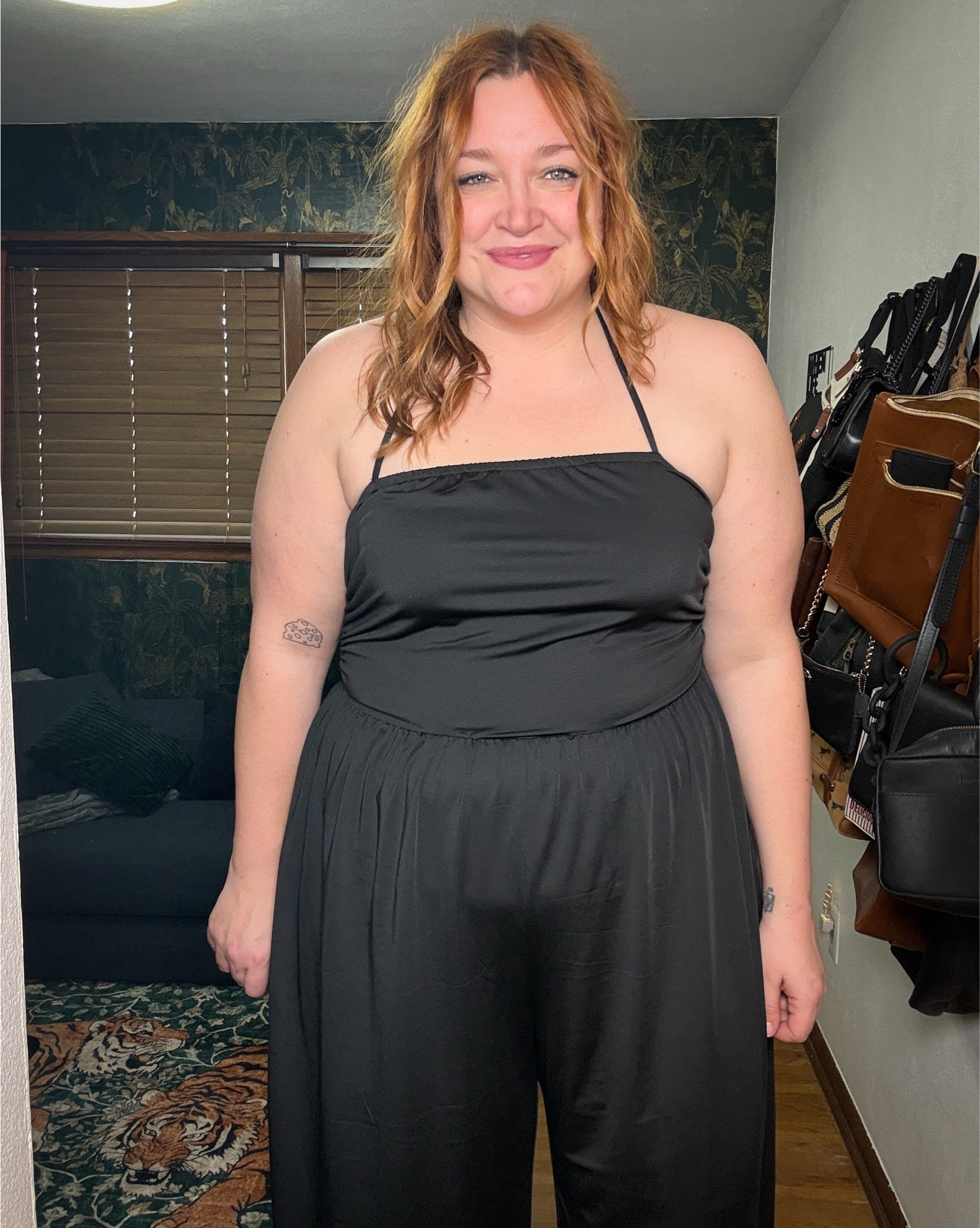 Plus size friendly jumpsuit.
I’m 5’10 and it’s just long enough.

Code USMartarajanestyle841 to save at SHEIN

#LTKMidsize #LTKPlusSize #LTKTall