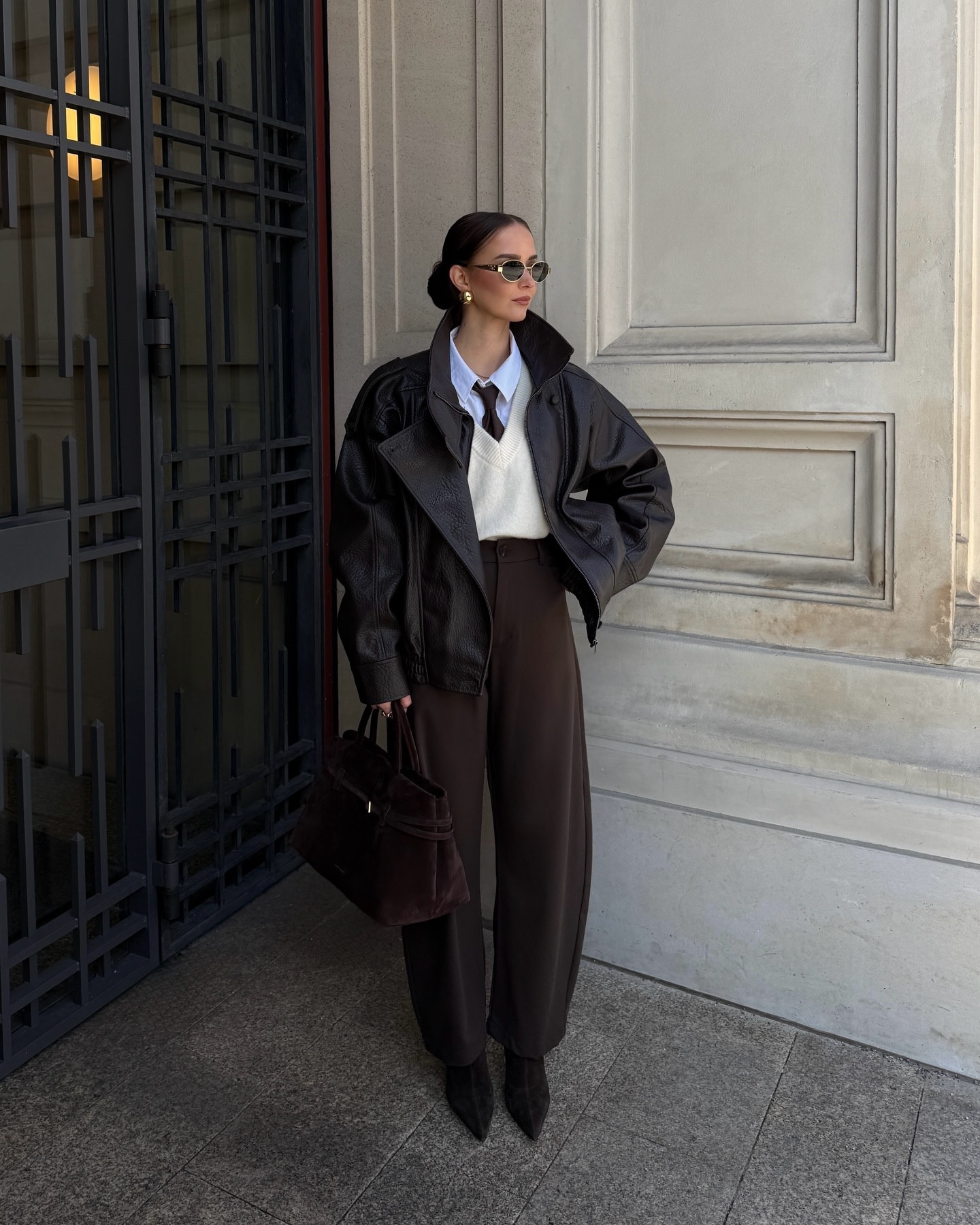 Pre spring mood 🤎

Leather jacket (4391/892/700) & pants (4749/403/716) are from Zara 

I wear M in the jacket and XS in the pants 

#LTKspring #LTKeurope #LTKdeutschland